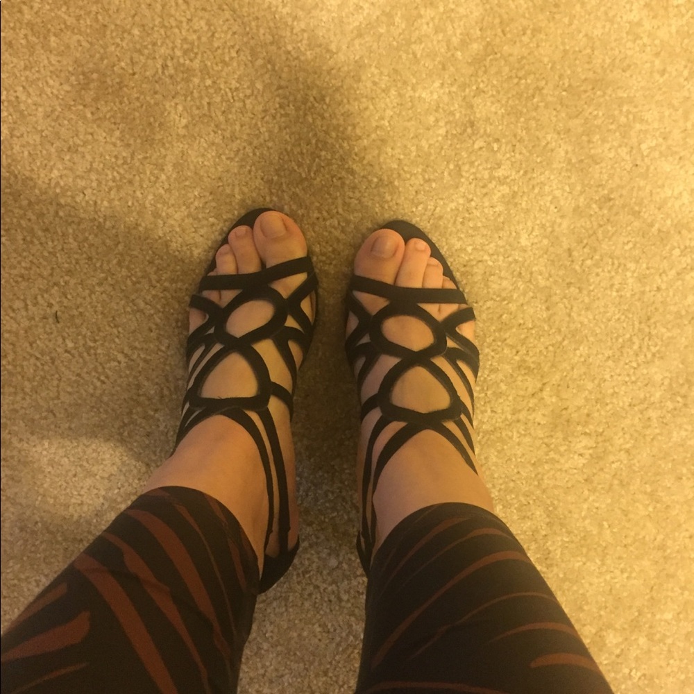 Shoes middle size heel